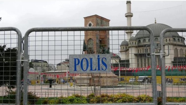 1 Mayıs öncesi yine aynı manzara: İstanbul'da ulaşım hemen hemen imkânsız